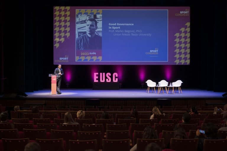 EUSC2023-Dia-2-21-9-23_92-768×512-1
